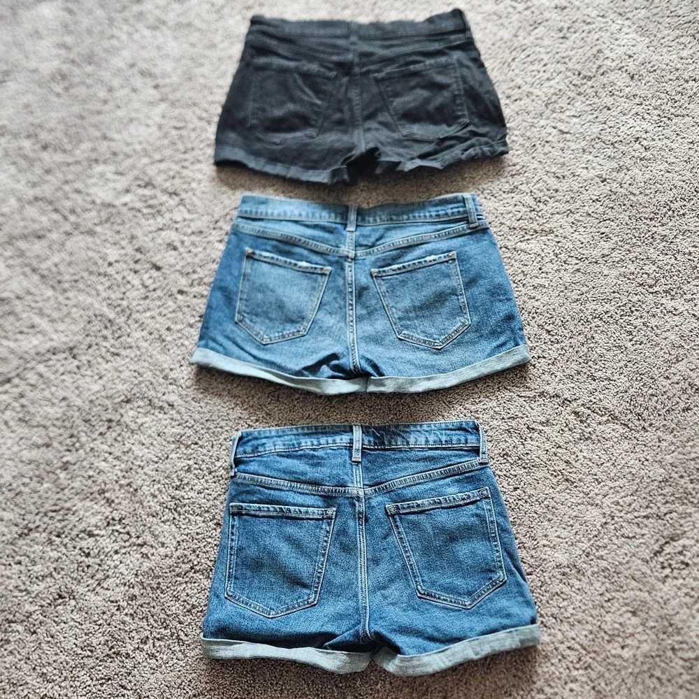 Old Navy Denim Shorts Lot of 3 Size 4 Distressed Cuffed Boyfriend OG Stretch